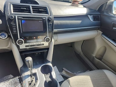 2013 Toyota Camry Hybrid LE
