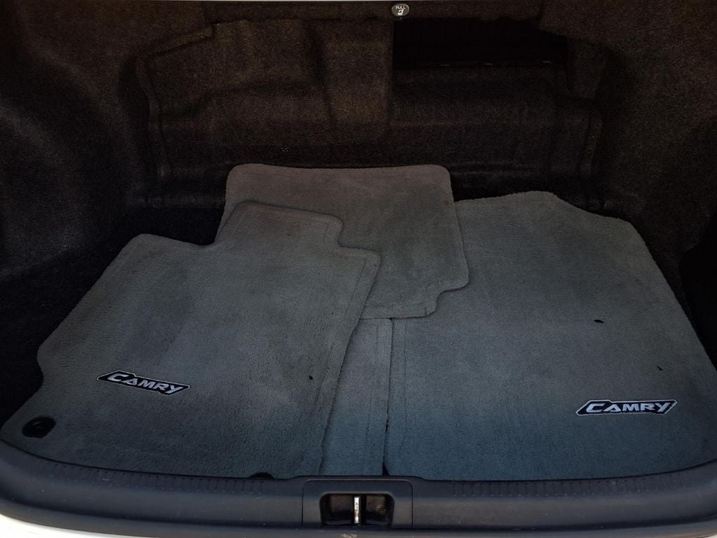 2013 Toyota Camry Hybrid LE