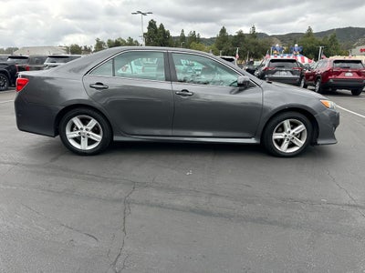 2013 Toyota Camry SE