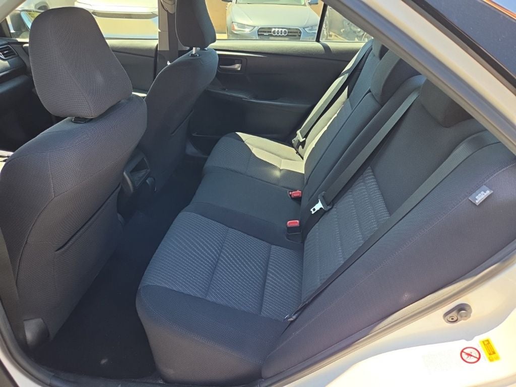 2017 Toyota Camry LE