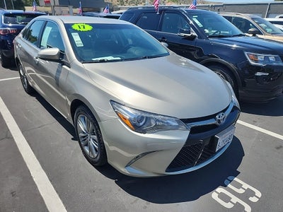 2017 Toyota Camry SE