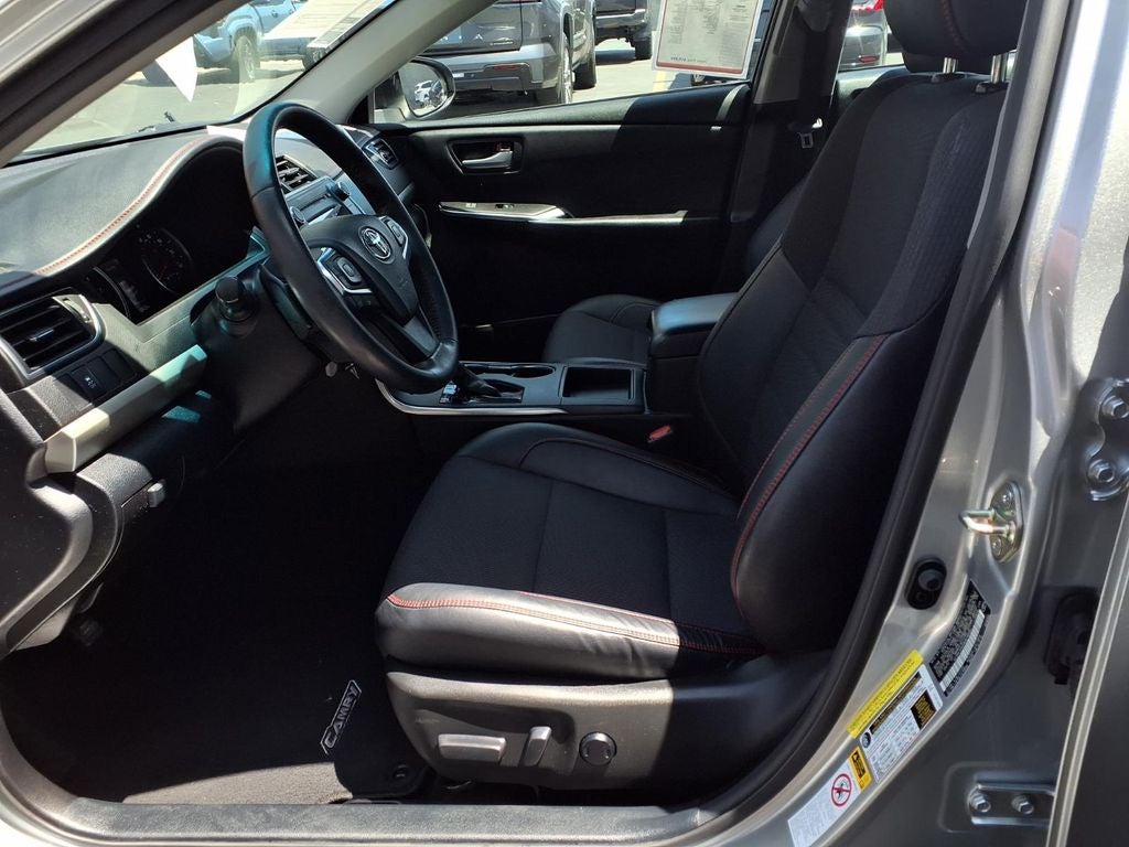 2017 Toyota Camry SE