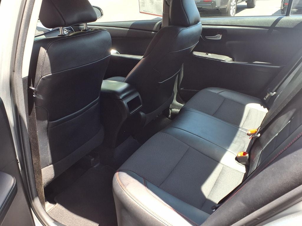 2017 Toyota Camry SE