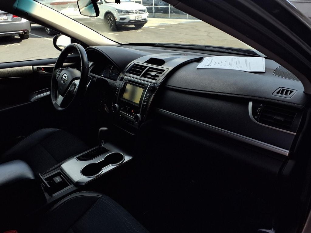 2014 Toyota Camry SE