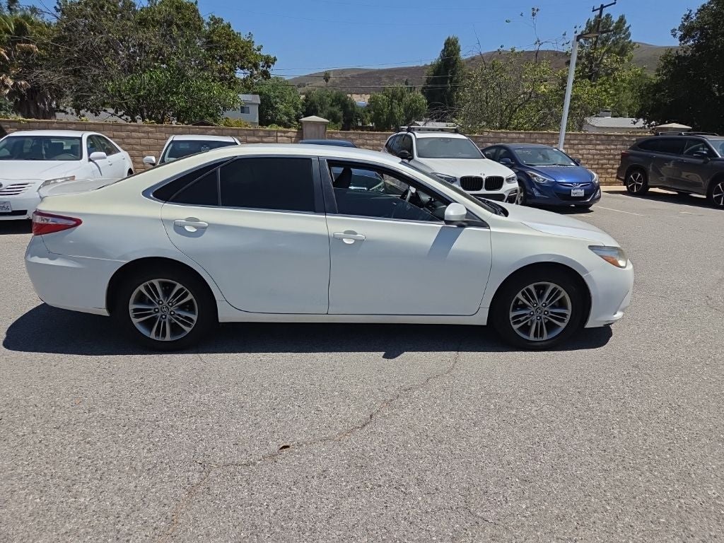 2017 Toyota Camry SE