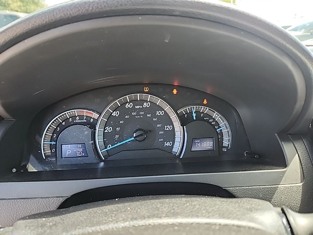 2014 Toyota Camry SE