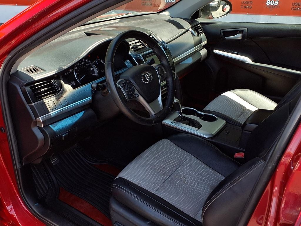 2014 Toyota Camry SE