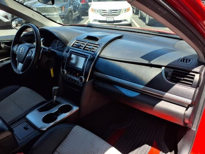 2014 Toyota Camry SE