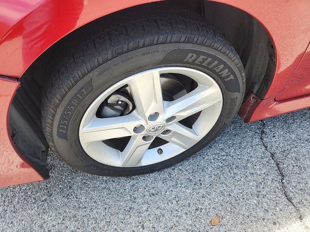 2014 Toyota Camry SE