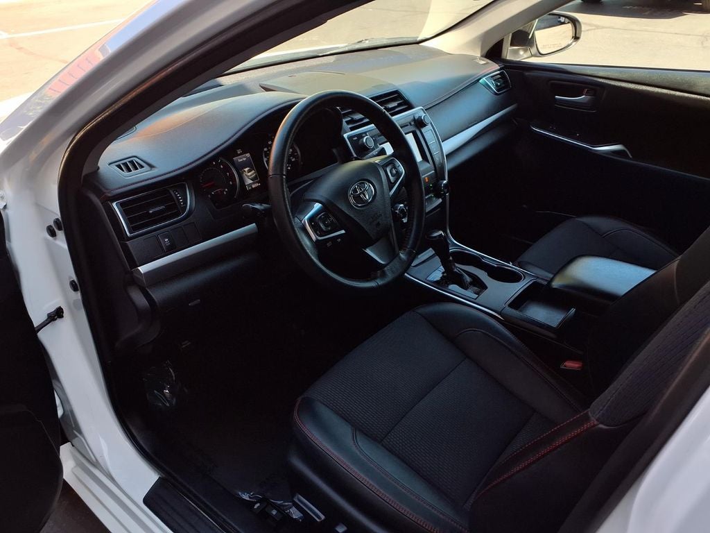 2017 Toyota Camry SE
