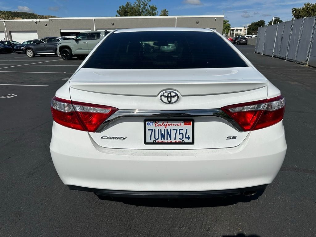 2017 Toyota Camry SE