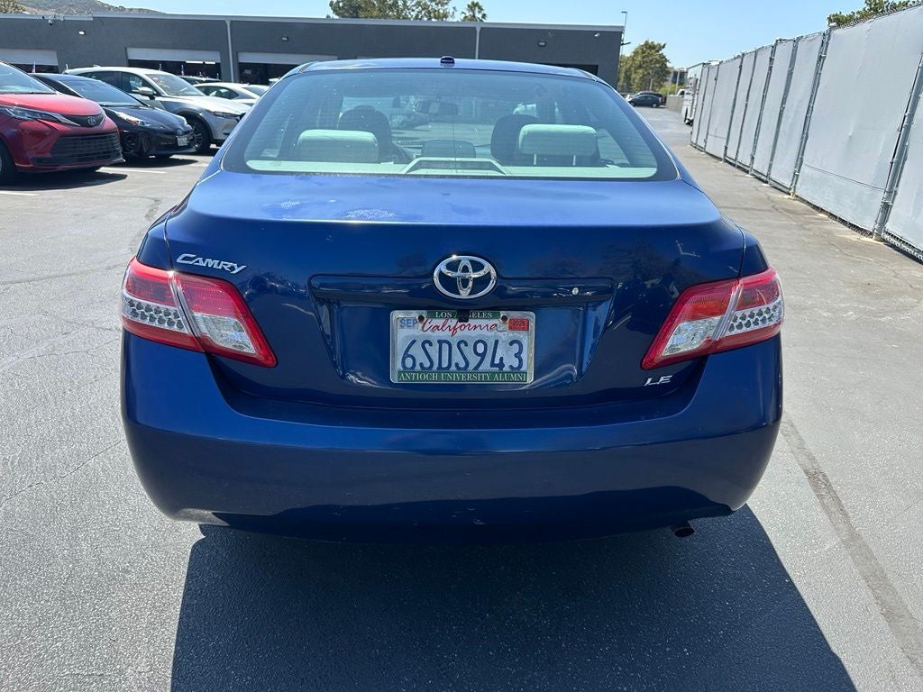 2011 Toyota Camry LE