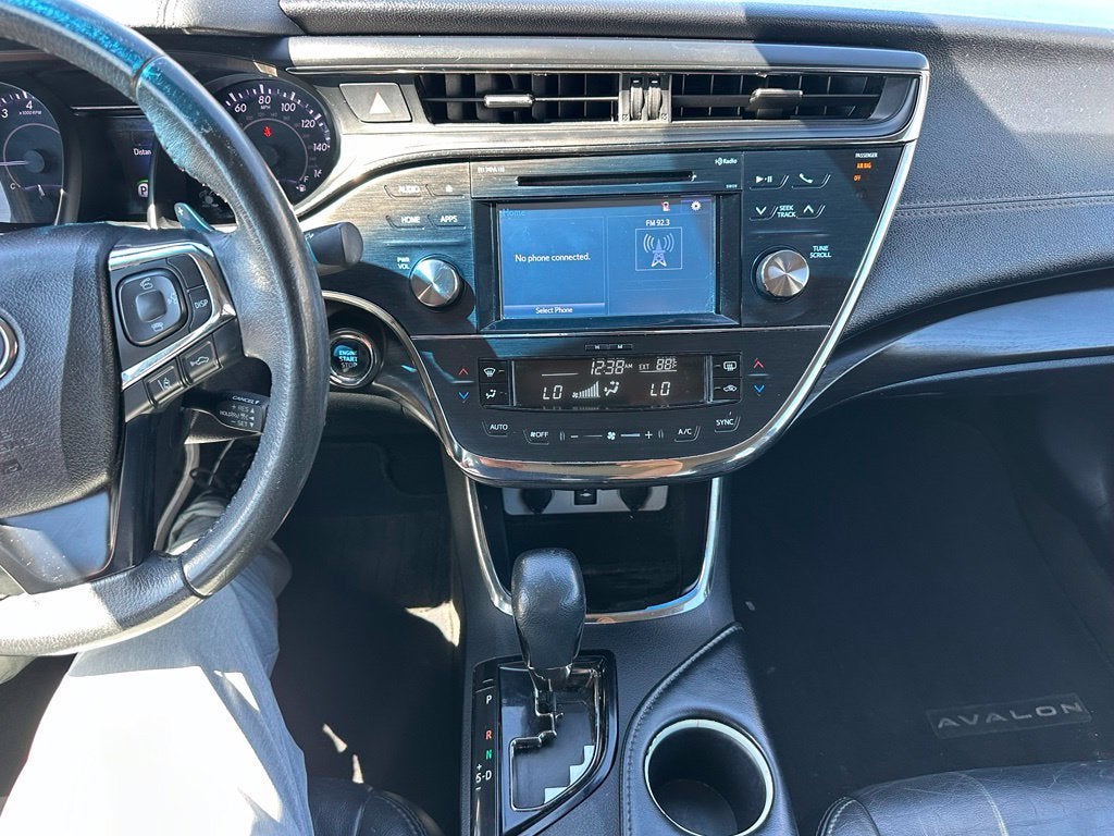 2018 Toyota Avalon XLE