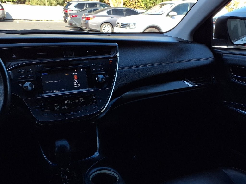 2018 Toyota Avalon XLE