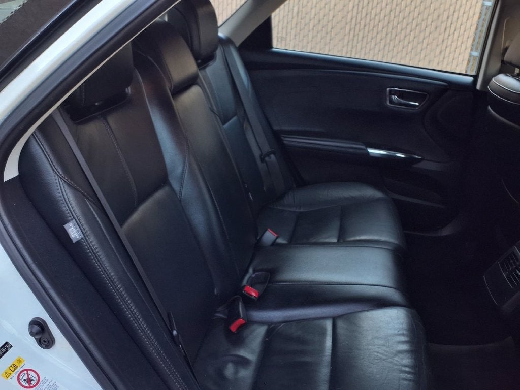 2018 Toyota Avalon XLE