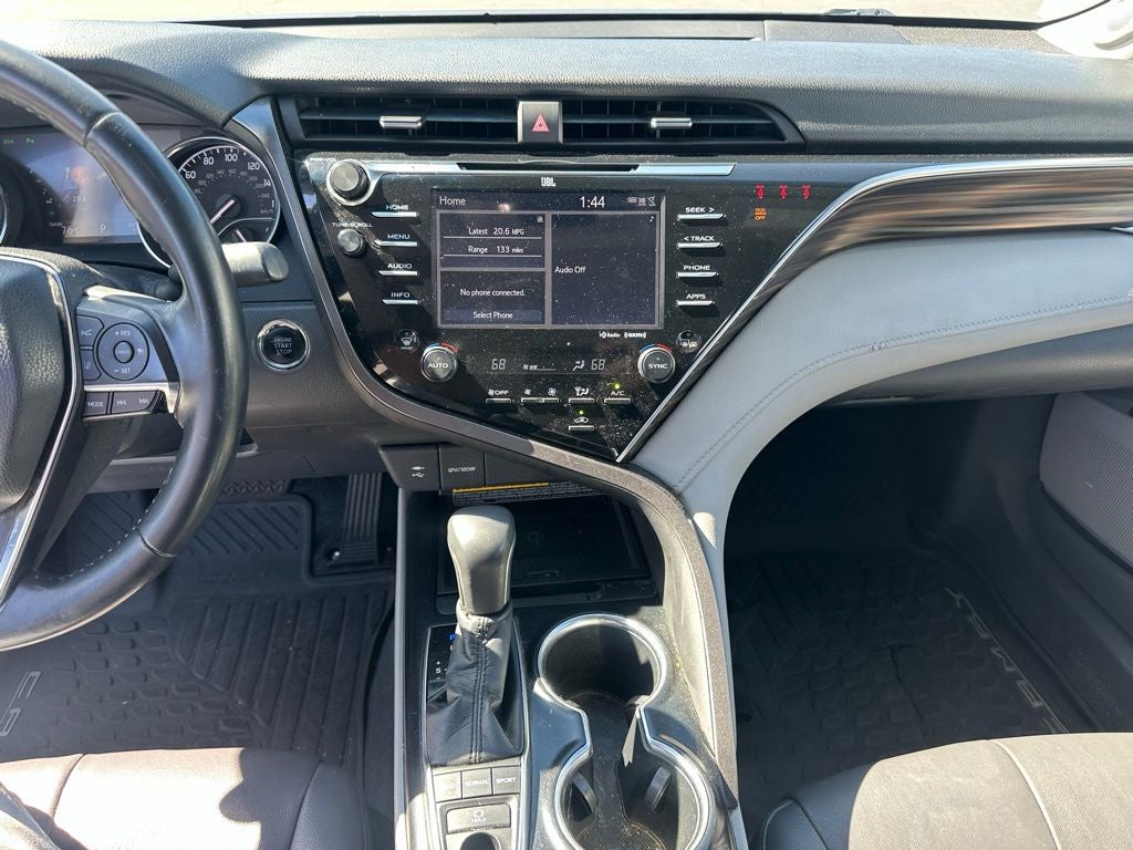 2018 Toyota Camry XLE