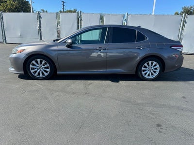 2020 Toyota Camry LE