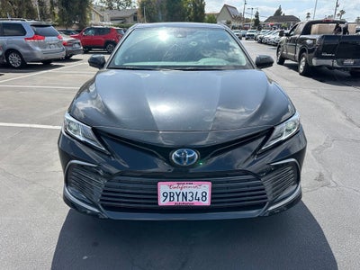 2022 Toyota Camry Hybrid LE