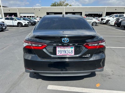 2022 Toyota Camry Hybrid LE