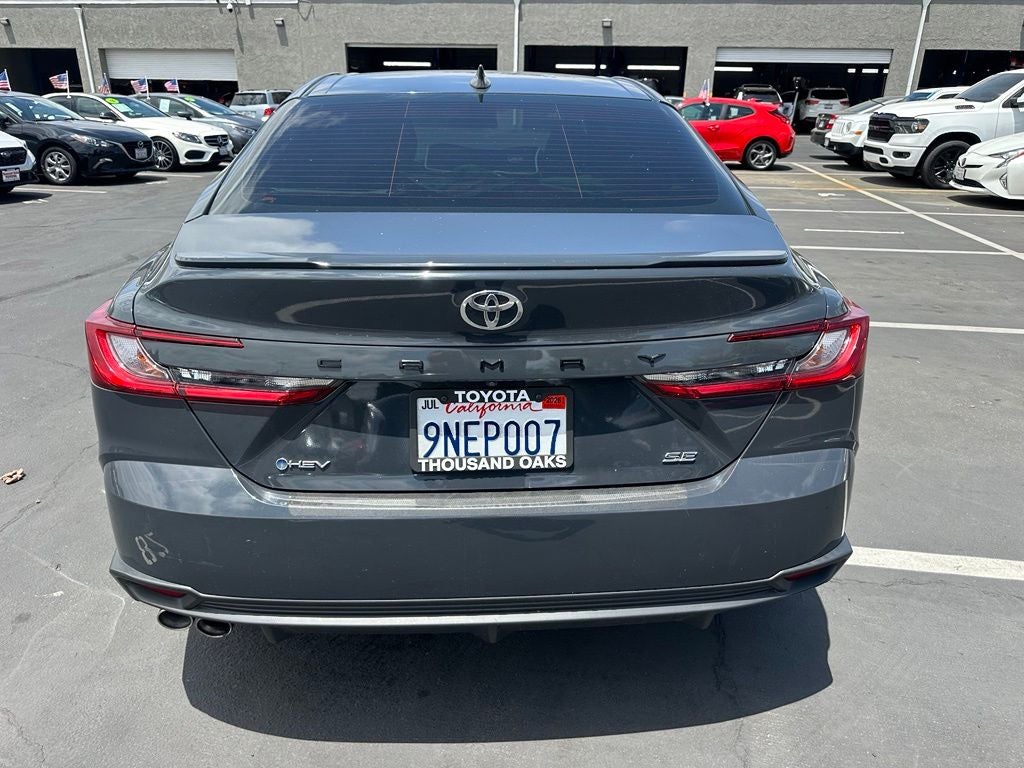 2025 Toyota Camry SE