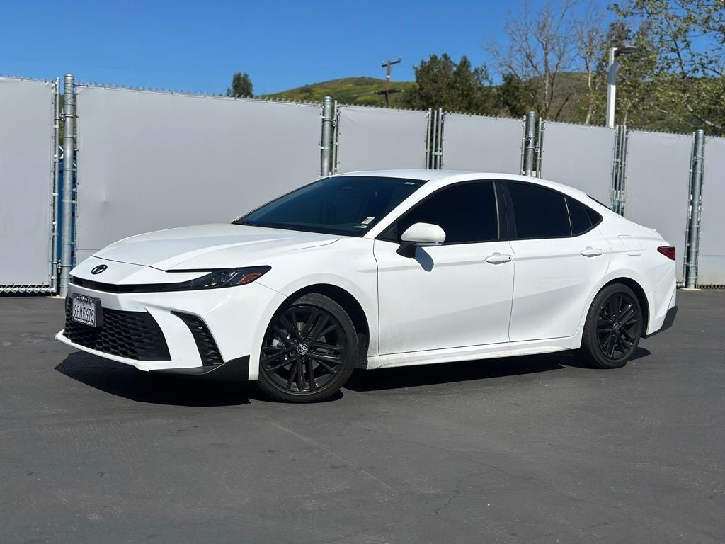 2025 Toyota Camry SE
