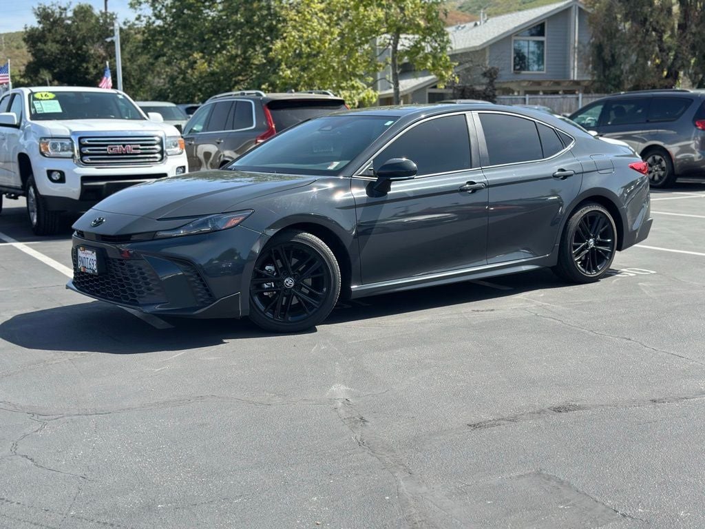 2025 Toyota Camry SE