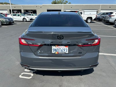 2025 Toyota Camry SE