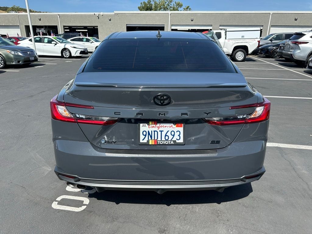 2025 Toyota Camry SE