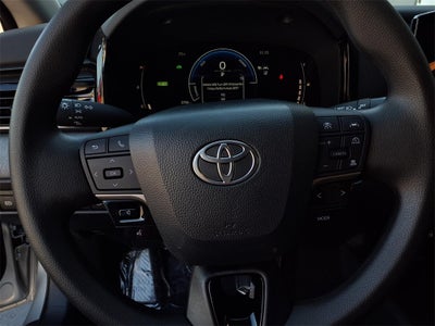 2025 Toyota Camry LE