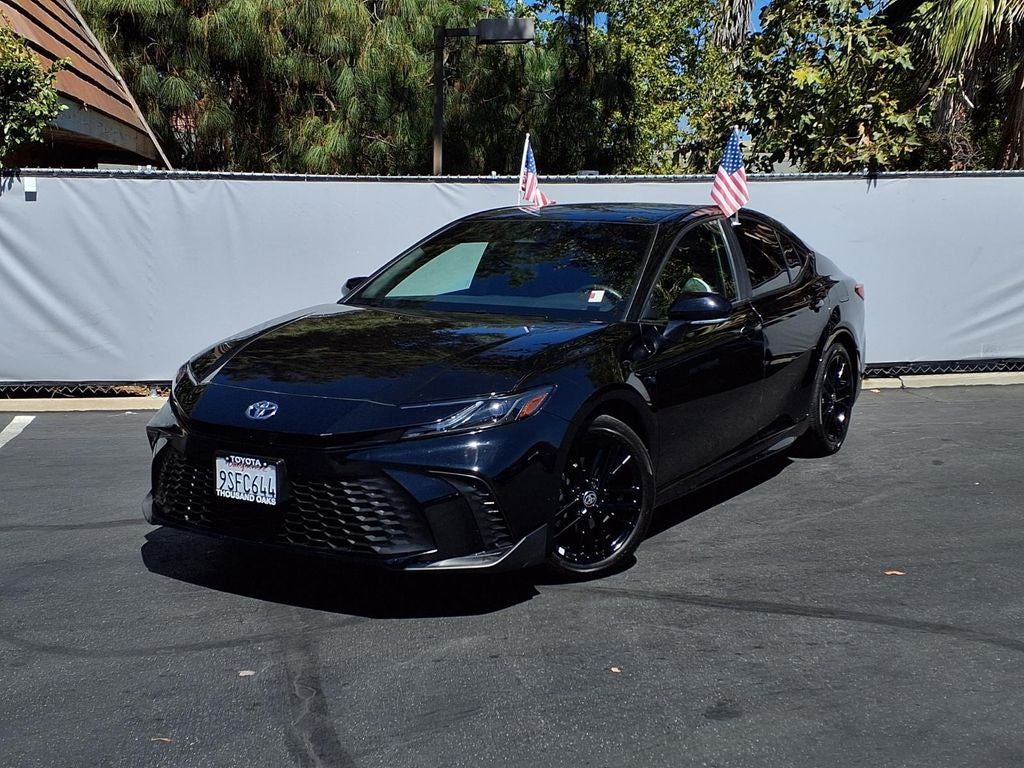 2025 Toyota Camry SE