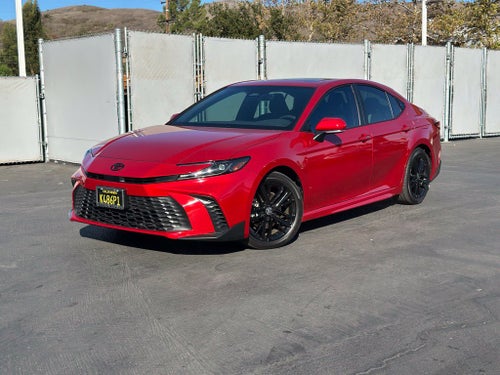 2025 Toyota Camry SE