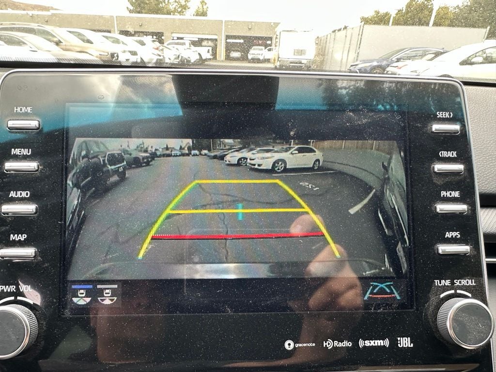 2021 Toyota Avalon Hybrid XSE