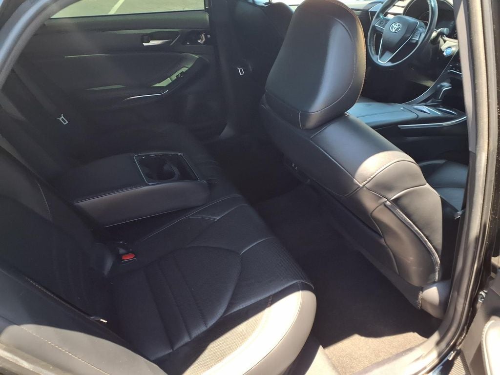 2021 Toyota Avalon Hybrid XSE