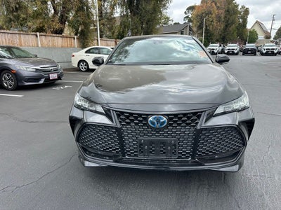 2021 Toyota Avalon Hybrid XSE