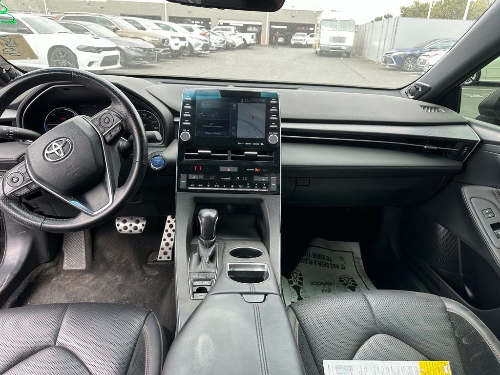 2021 Toyota Avalon Hybrid XSE