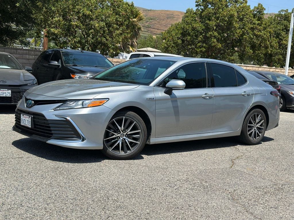 2021 Toyota Camry Hybrid XLE