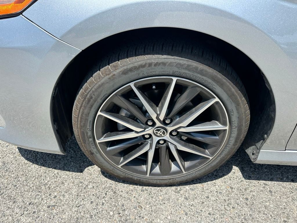 2021 Toyota Camry Hybrid XLE