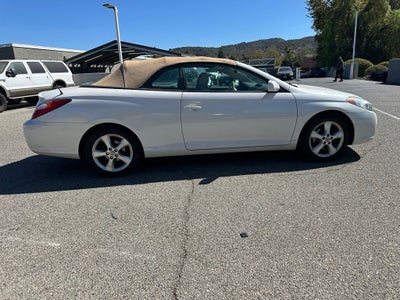 2005 Toyota Camry Solara SLE