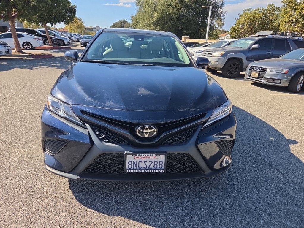2020 Toyota Camry SE