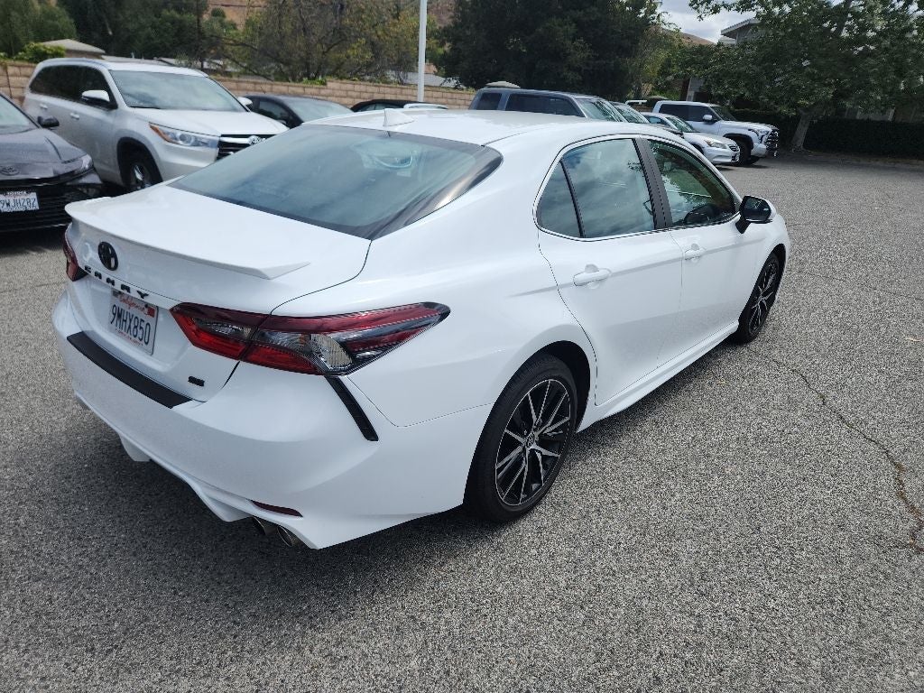 2024 Toyota Camry SE