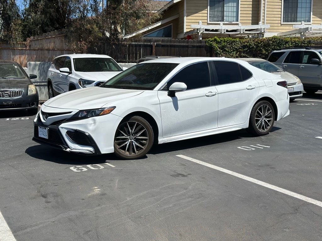 2024 Toyota Camry SE