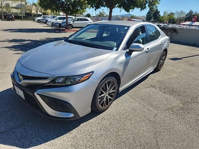 2022 Toyota Camry SE