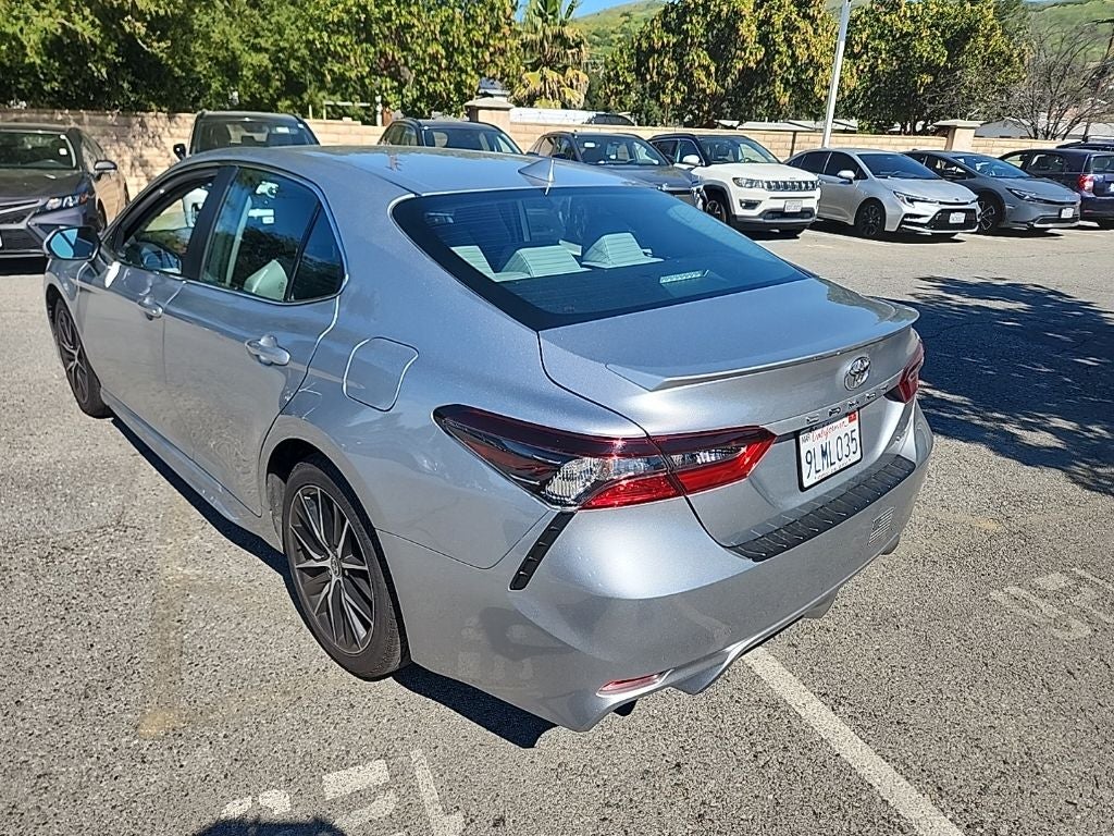 2022 Toyota Camry SE