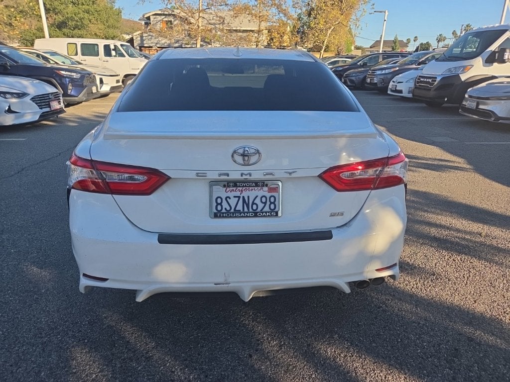 2020 Toyota Camry SE