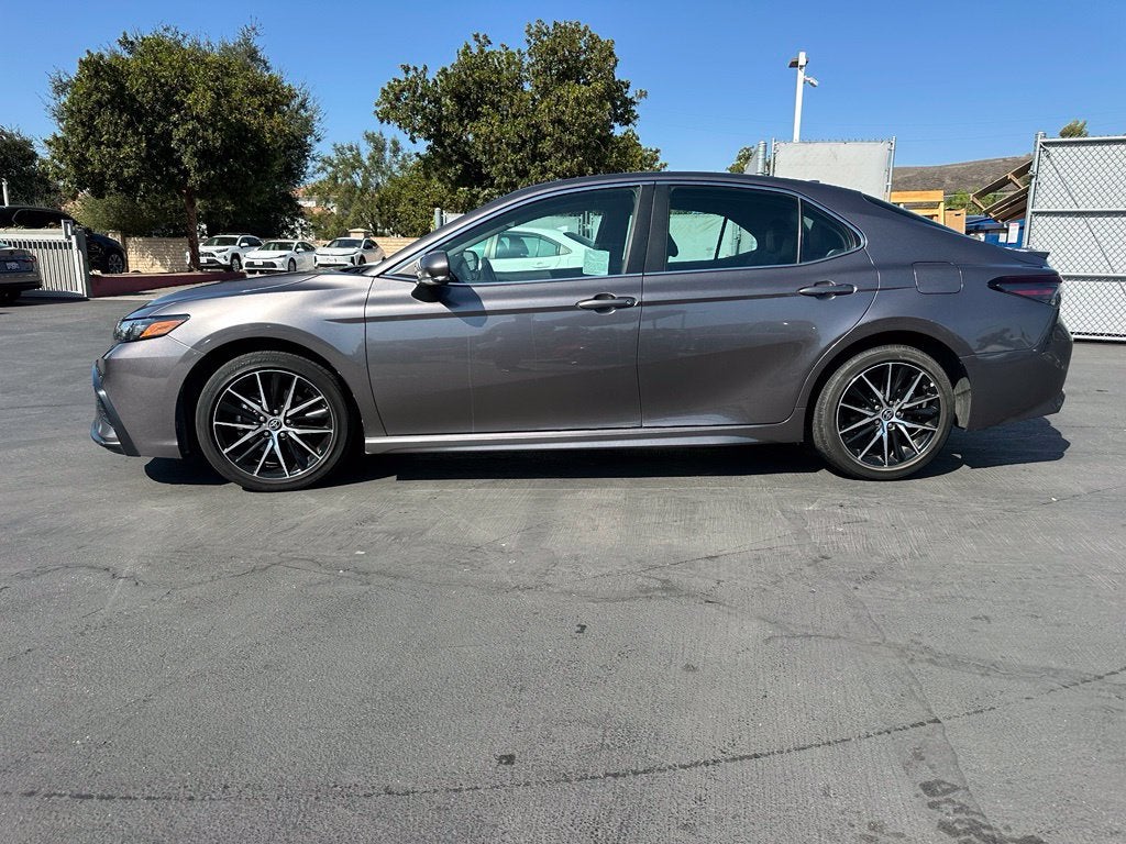 2024 Toyota Camry SE