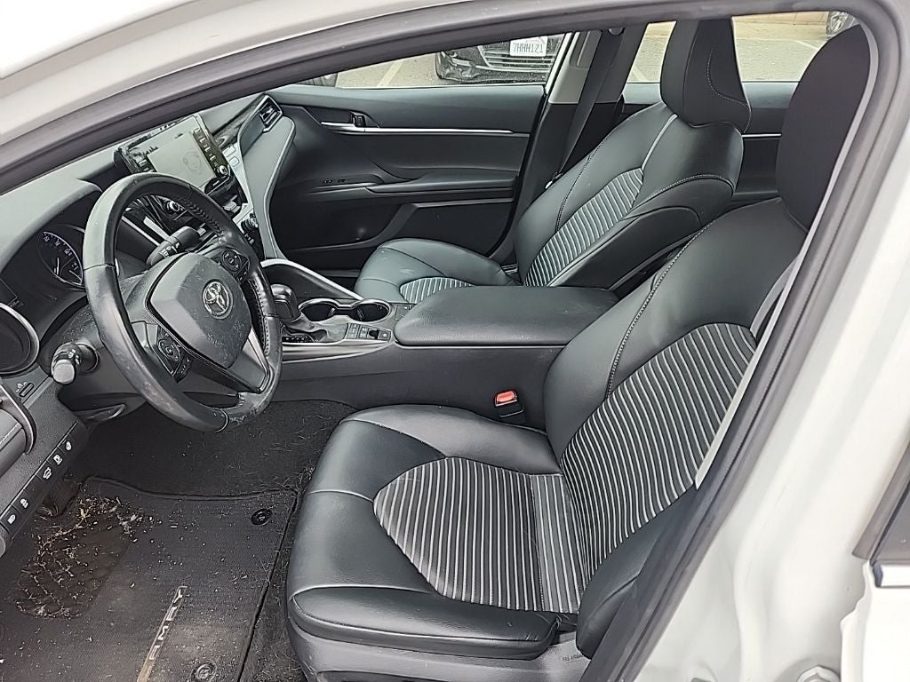 2023 Toyota Camry Hybrid SE