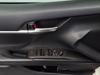 2023 Toyota Camry Hybrid SE