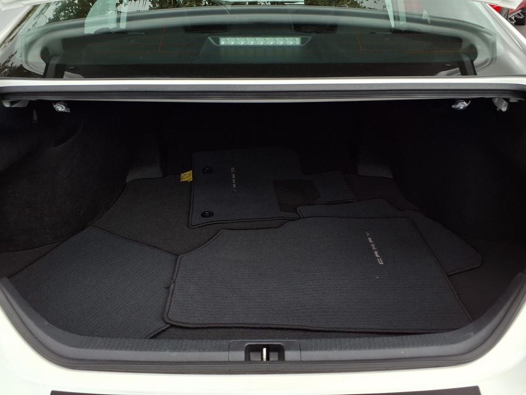 2023 Toyota Camry Hybrid SE