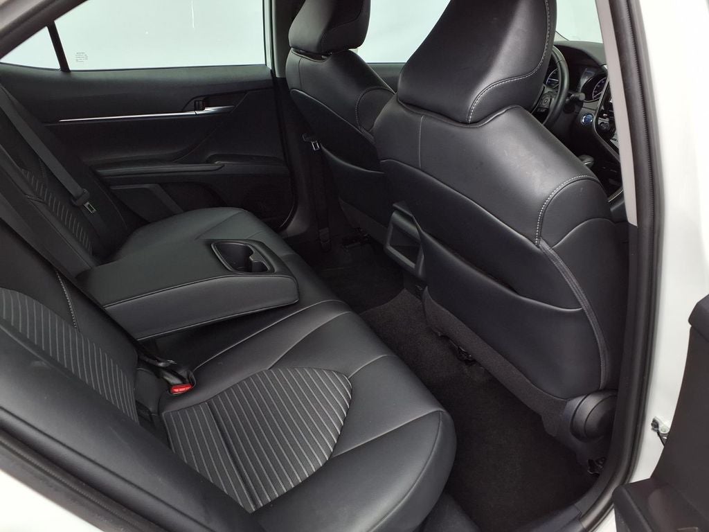 2023 Toyota Camry Hybrid SE