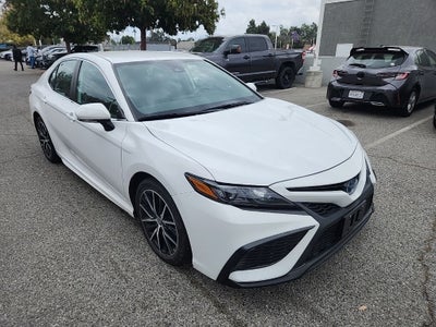 2023 Toyota Camry Hybrid SE